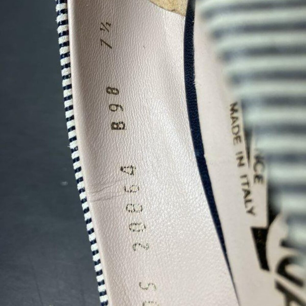 Salvatore Ferragamo Navy/White Stripe Peep-Toe Heels – Size 7.5B, Bow Accent - Picture 4 of 7